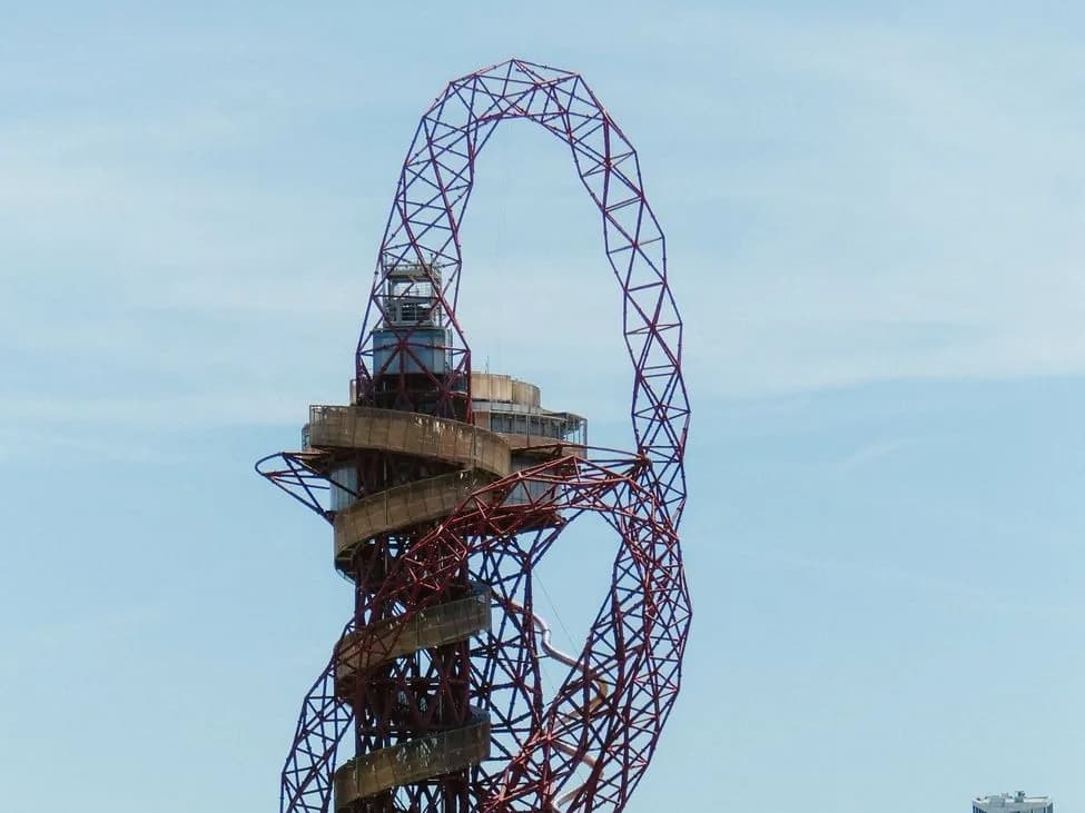 Sommet de l'ArcelorMittal Orbit, la tour rouge du Queen Elizabeth Olympic Park à Stratford