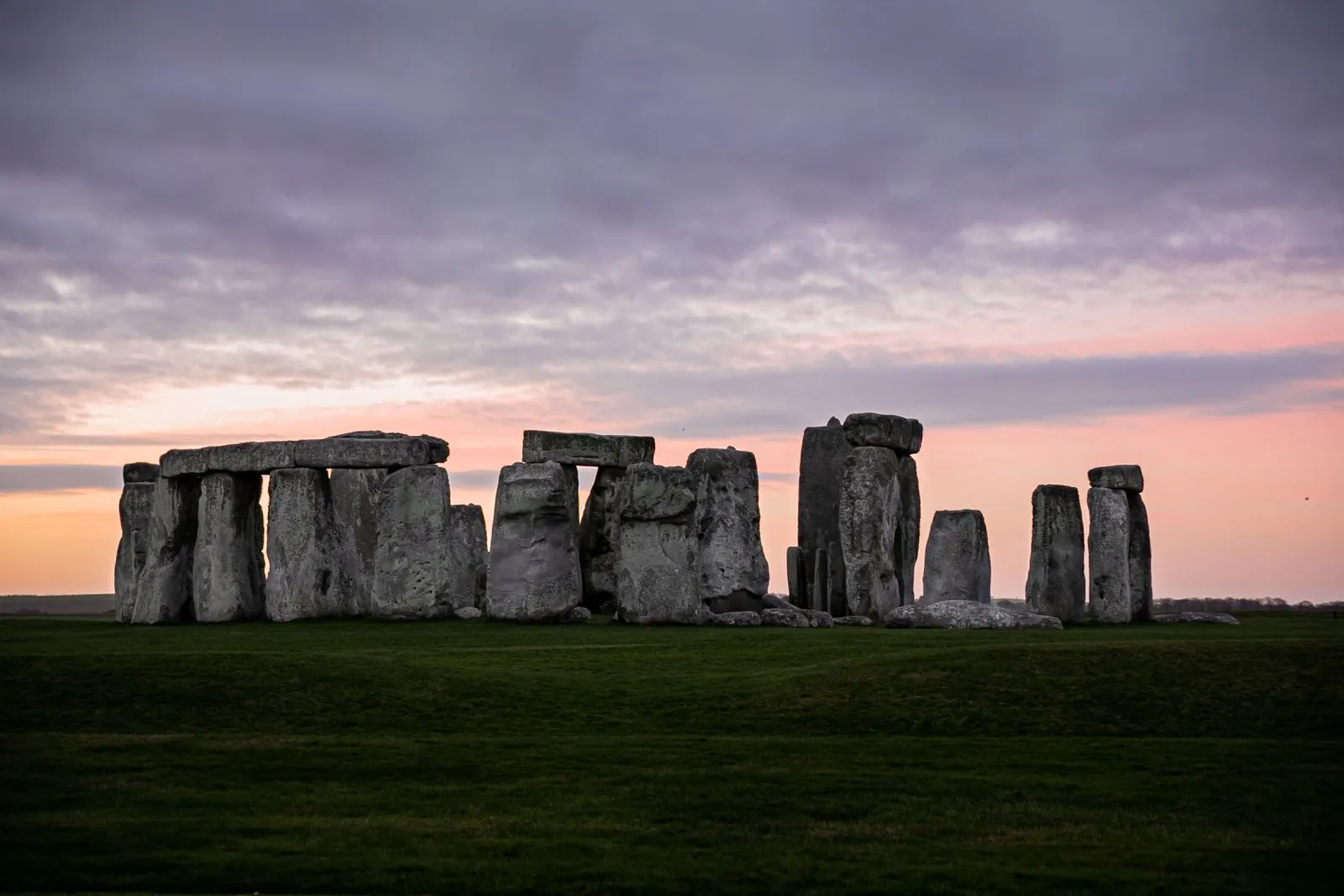 Stonehenge au lever du soleil