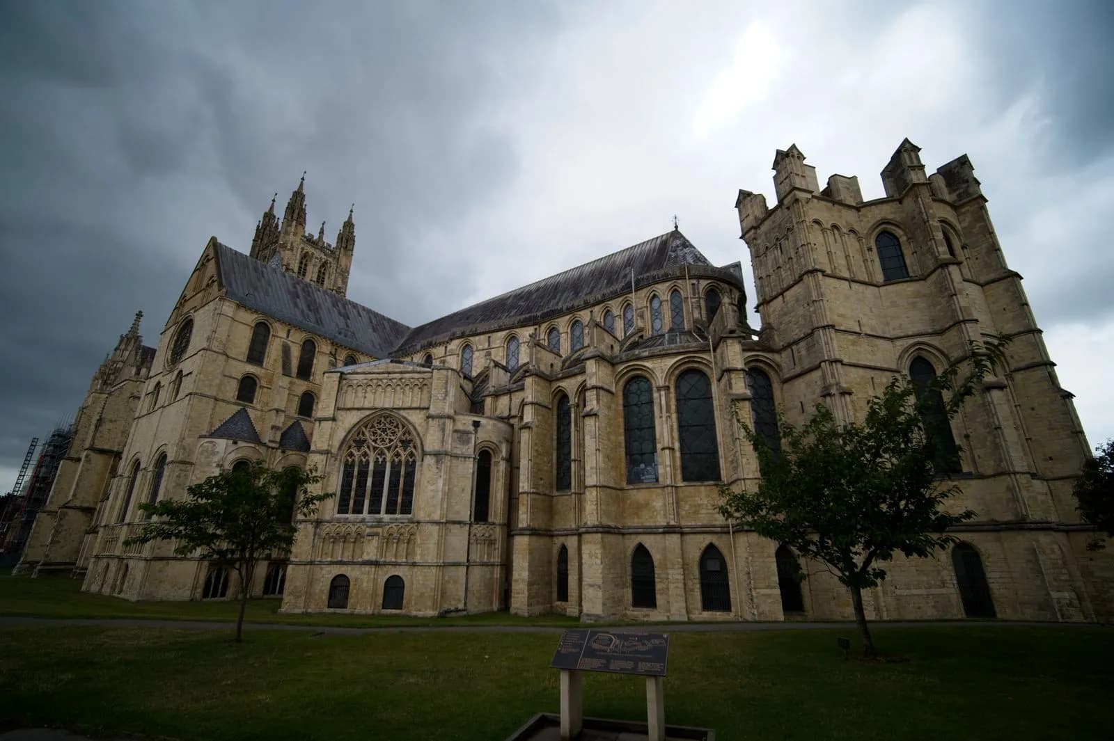 Canterbury Cathedral architecture gothique