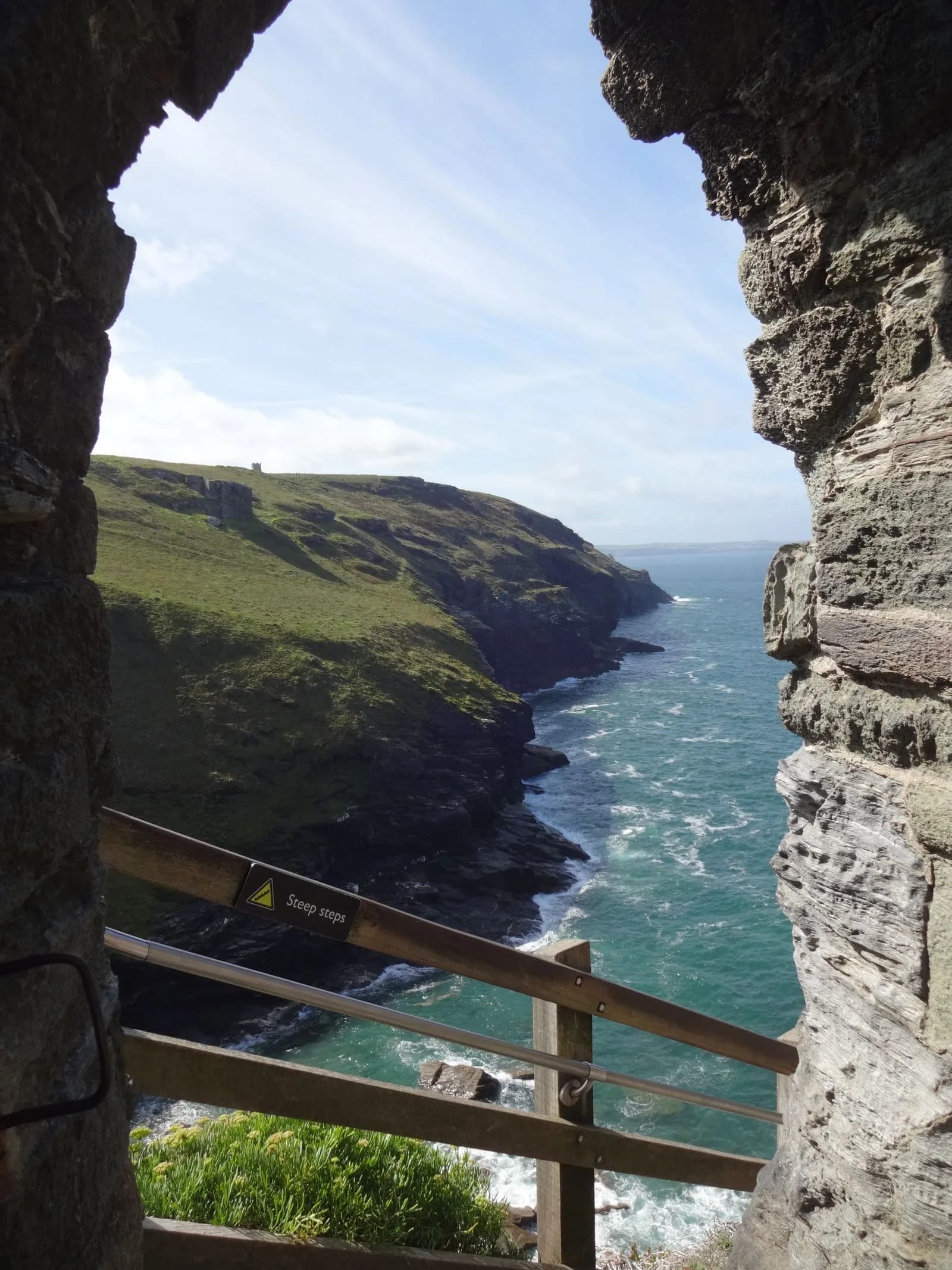 Falaises et cote de Tintagel Cornwall